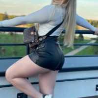 İzmirden gelen Escort Lidya