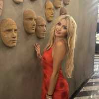 SEKSİ bayan Maral